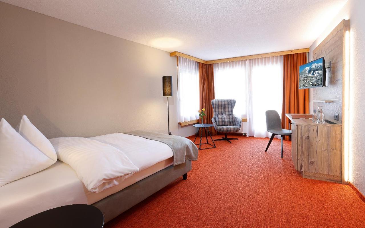 Silvretta Parkhotel Klosters Exteriör bild
