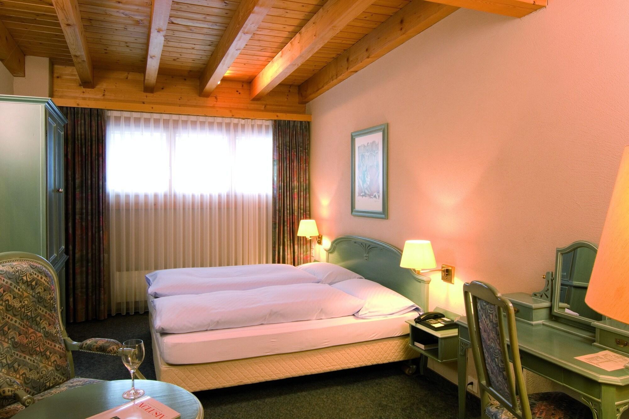 Silvretta Parkhotel Klosters Exteriör bild