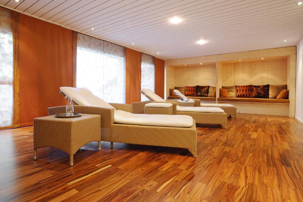 Silvretta Parkhotel Klosters Exteriör bild